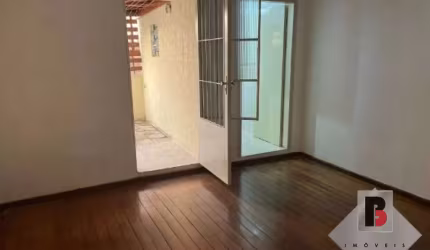 SOBRADO À VENDA NA VILA PRUDENTE COM 2 DORMITÓRIOS E 2 BANHEIROS NA RUA DO ORFANATO!