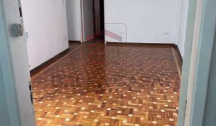 apartamento a venda na Mooca, ótima localização, próximo a Av. Paes de Barros