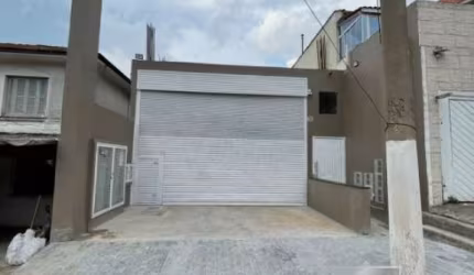 GALPÃO PARA LOCAÇÃO DE 220M² COM 3 VAGAS NO IPIRANGA!
