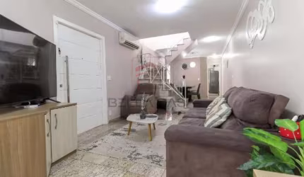 Sobrado  Mooca  230m2   de área   construída   3 dormitórios  3  suites   7  vagas