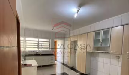 Casa Térrea à Venda na Mooca ? Conforto e Localização Privilegiada
