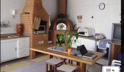 CASA 3 SUITES 7 VAGAS ALTO IPIRANGA