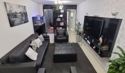 Sobrado á venda - 100 metros com 3 dormitórios - 1 suite - 2 vagas