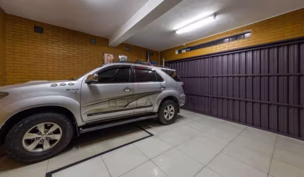 LINDA CASA TÉRREA  À VENDA  - VILA REGENTE FEIJÓ