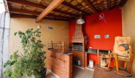 Casa a venda  Vila Prudente - 03 dormitórios - 1 suíte - 2 vagas