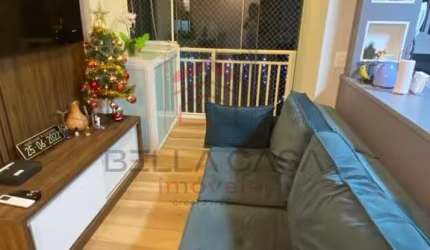 Apartamento no Tatuapé, 02 quartos sendo 01 suíte e 01 vaga