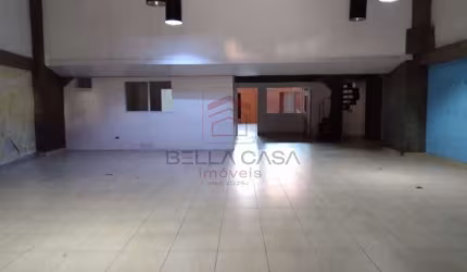 Excelente salão na Vila Prudente, próximo ao largo.