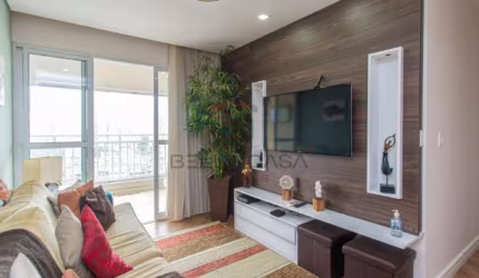 Apartamento a venda- 3 dormitórios (1 suíte) e 2 vagas ao lado metrô Vila Prudente
