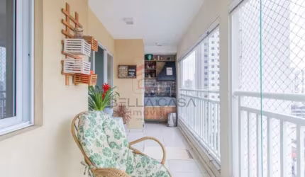Apartamento a venda- 3 dormitórios (1 suíte) e 2 vagas ao lado metrô Vila Prudente