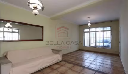 Sobrado a venda na vila zelina com 3 quartos, quintal e churrasqueira