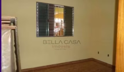 Casa térrea com edícula