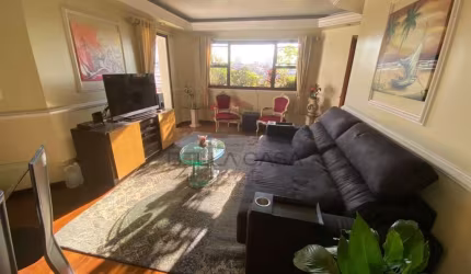 Amplo apartamento com 115 m² próximo a rua da Mooca e av. Salim Maluf.