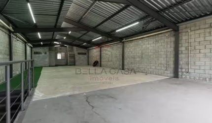 Aluga-se Galpão Zona Leste Parque São Lucas.