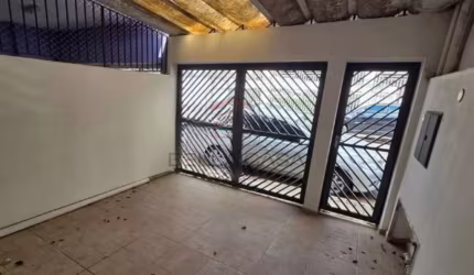 Ótimo sobrado com 2 dorm na Mooca