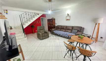 Sobrado para locação comercial ou residencial próximo ao São Cristóvão!