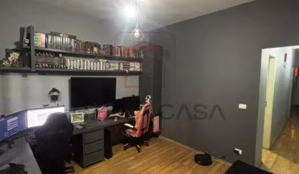 Casa à venda com 55m², 1 quarto e 2 vagas.