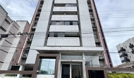 Apartamento com 3 quartos à venda em Farol - AL