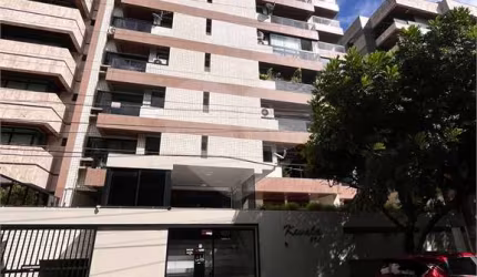 Apartamento com 3 quartos à venda em Ponta Verde - AL