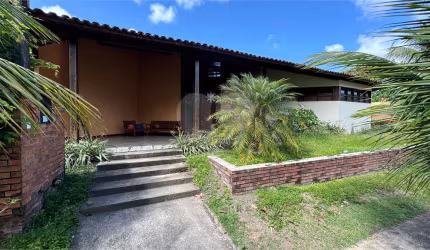 Casa com 5 quartos à venda em Jardim Petrópolis - AL