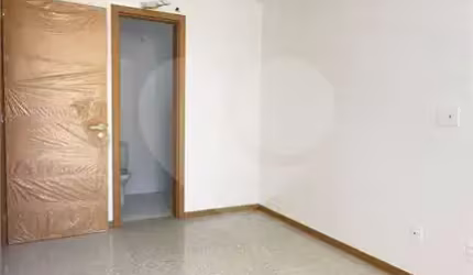 Apartamento com 3 quartos à venda em Jatiúca - AL