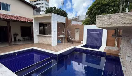 Casa com 4 quartos à venda em Poço - AL