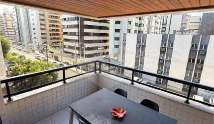 Apartamento com 4 quartos à venda em Ponta Verde - AL