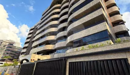 Apartamento com 3 quartos à venda em Ponta Verde - AL
