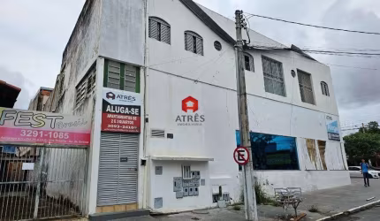 Apartamento com 2 quartos para alugar na Anhangá, 380, Vila Brasília, Aparecida de Goiânia por R$ 1.200
