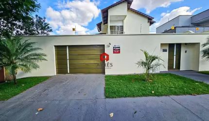 Casa com 3 quartos para alugar na Getúlio Vargas, Parque Anhangüera, Goiânia por R$ 4.800