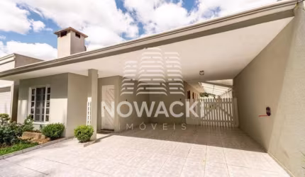 CASA TÉRREA EM CONDOMINIO COM 2 QUARTOS E 6 VAGAS EM SANTA FELICIDADE