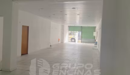 Excelente ponto comercial, de 95m² situado no Calçadão de Osasco.
