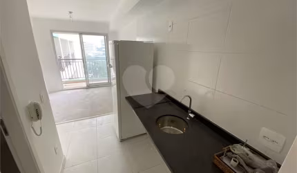 Apartamento com 1 quartos à venda ou para locação em Santana - SP