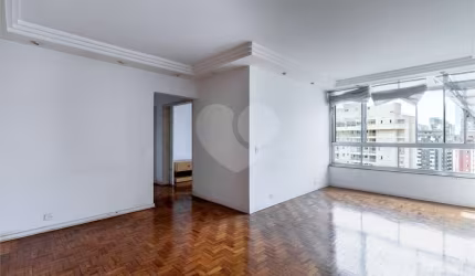 Apartamento com 3 quartos à venda em Consolação - SP