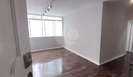 Apartamento com 3 quartos à venda em Jardim Paulista - SP