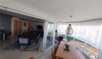 Apartamento com 3 quartos à venda ou para locação em Jardim Anália Franco - SP