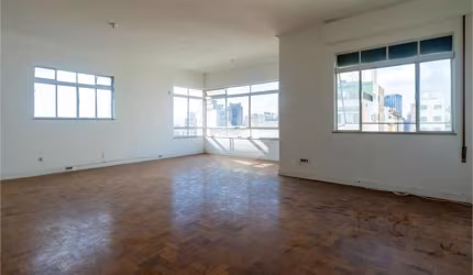Apartamento com 3 quartos à venda em Consolação - SP