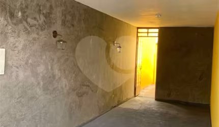 Sobrado com 3 quartos à venda ou para locação em Tatuapé - SP