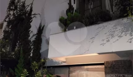 Casa com 3 quartos à venda em Vila Mariana - SP