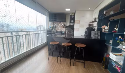 Apartamento com 3 quartos à venda em Tatuapé - SP