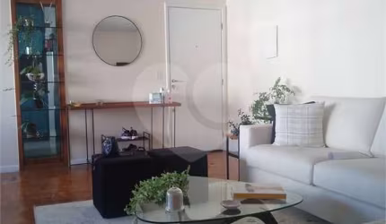 Apartamento com 2 quartos à venda em Cerqueira César - SP