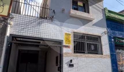 Sobrado com 3 quartos à venda ou para locação em Mooca - SP