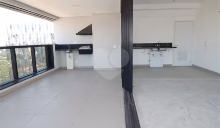 Apartamento com 3 quartos à venda em Pinheiros - SP