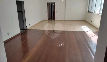 Apartamento com 3 quartos à venda em Paraíso - SP