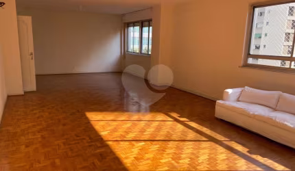 Apartamento com 3 quartos à venda ou para locação em Santa Cecília - SP
