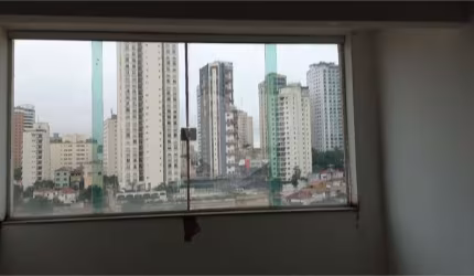 Prédio inteiro para locação em Santana - SP
