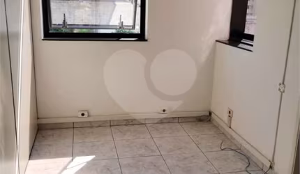 Salas à venda ou para locação em Santana - SP