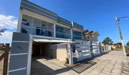 Duplex de 2 Dormitórios - Bairro Zona Nova em Tramandaí/RS