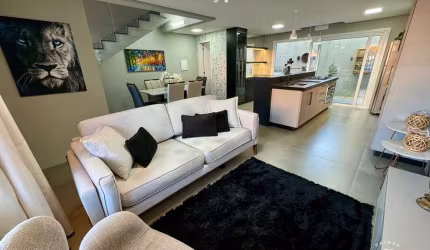 Duplex de alto padrão mobiliado e decorado próximo ao Fórum de Tramandaí