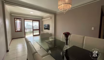 Apartamento de 03 dormitórios com elevador e vaga de garagem