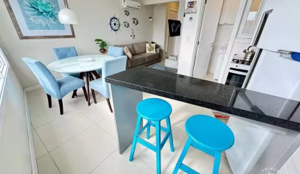 Apartamento de 02 dormitórios próximo ao mar, em Tramandaí